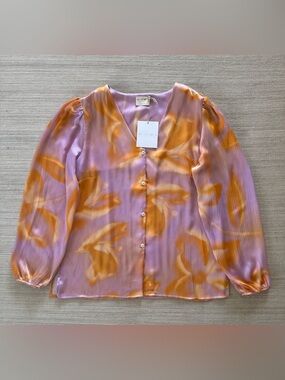 Mus & Bombon orange floral satin like long sleeve button up blouse women’s M